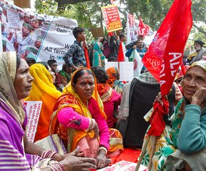 Farmers from Bihar at Parliament Street. 