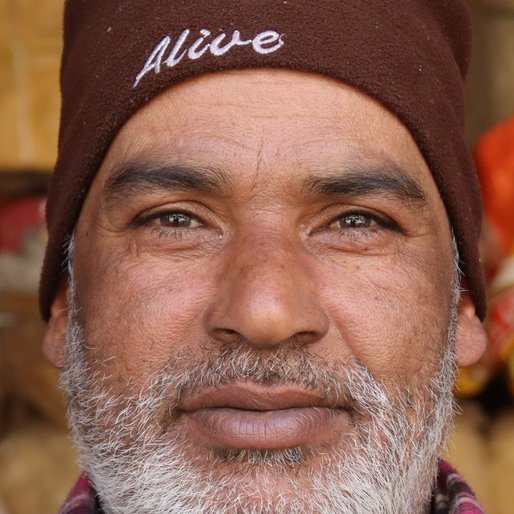 Dilshad Ahmad Halwai is a Owns a sweet shop from Beerwah, Beerwah, Badgam, Jammu and Kashmir