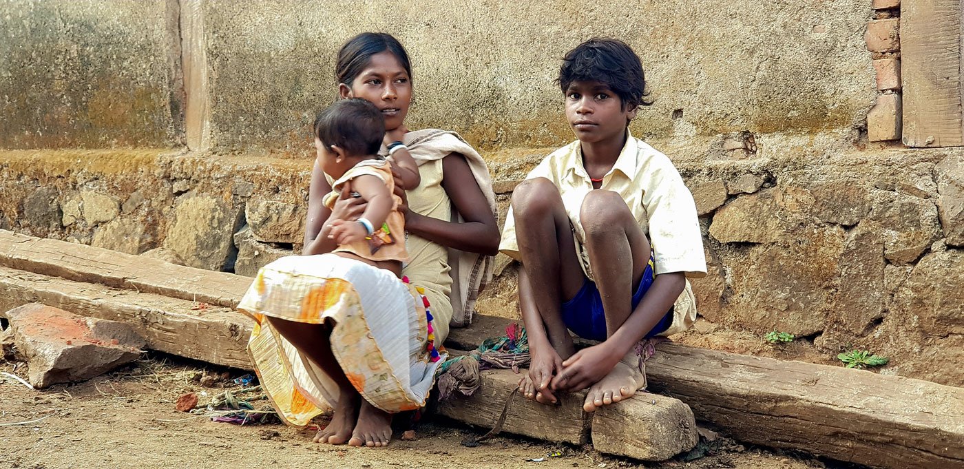 Anita Devram Dive (9 yrs) and Kallu Ramdas Savara(10 yrs)