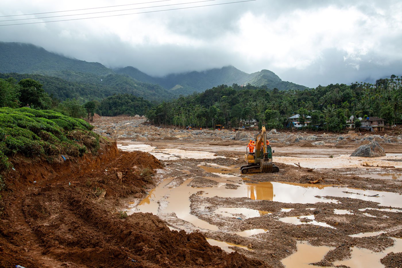 The villages of Chooralmala and Attamala were completely washed out. Volunteers had to use excavators, some bringing their own machinery to help