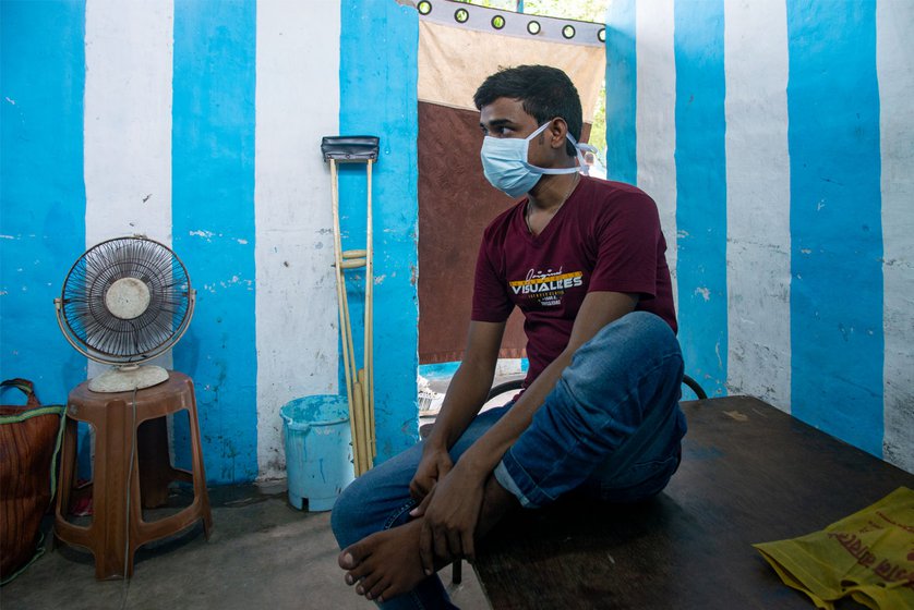 Left: When Zamil developed bone tuberculosis, he had to give up his job as a zari embroiderer as he could no longer sit for hours.