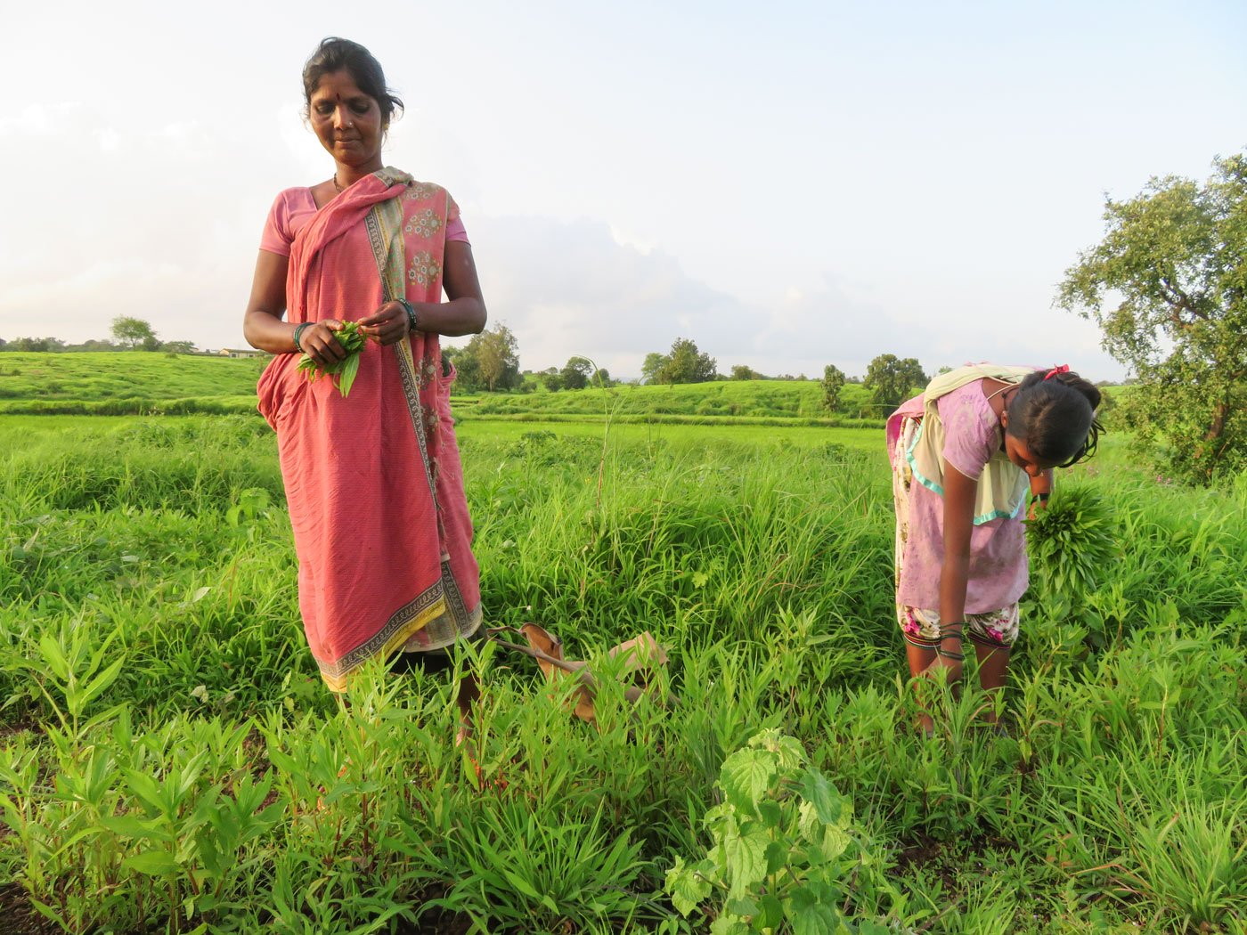 Hira Mukane (with daughter Sangeeta; file photo) returned to Dalkhan village after just three weeks work at a brick kiln