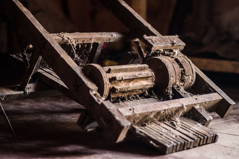 This wooden equipment is called dabi in Marathi, and it was used to create designs on the sarees and cloth