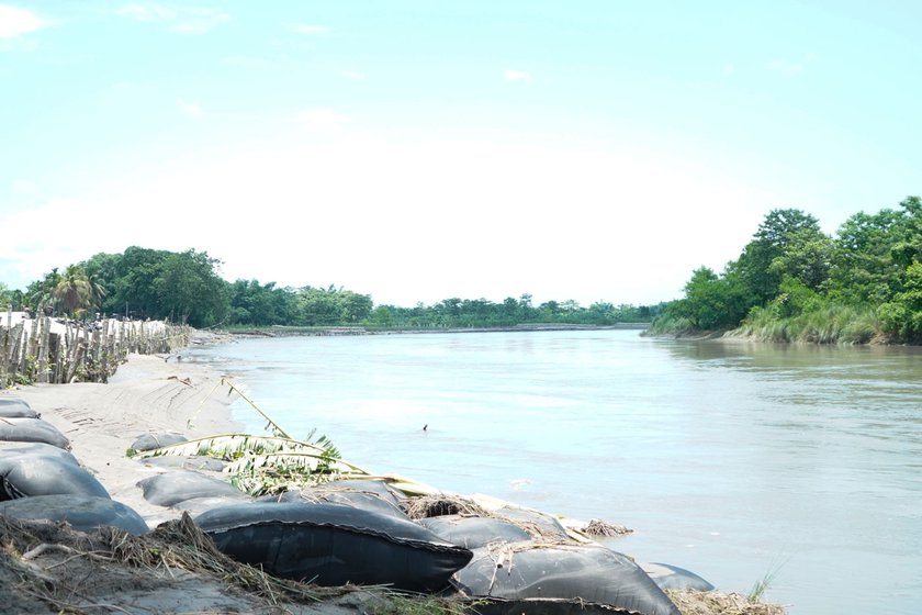 Right: The State Water Resource Department uses geobags to resist erosion.