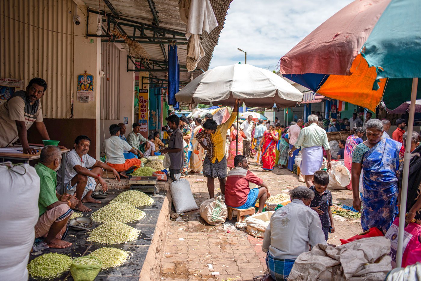 In Madurai, jasmine prices vary depending on its variety and grade