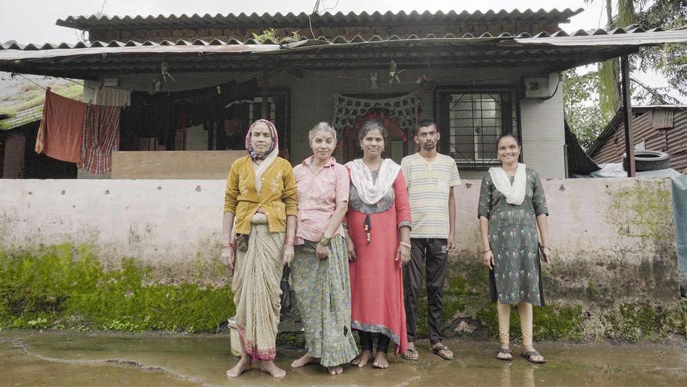 Right: In Hadshi, Phulabai Loyare (far left) with her daughter, Nanda, Sangita Kalekar (in red) with K unal Gujar and Mayuri Gaikwad (far right)