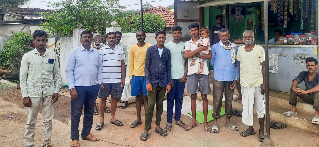 Villagers at a tea stall (left) n ear Chandli Bk. village. This stall runs from 10 in the morning and shuts before late evening in fear of the tiger and wild boar attacks. These incidents severely affect farm operations of the semi-pastoralist Kurmar community (right) who lose a t least 2-3 animals everyday