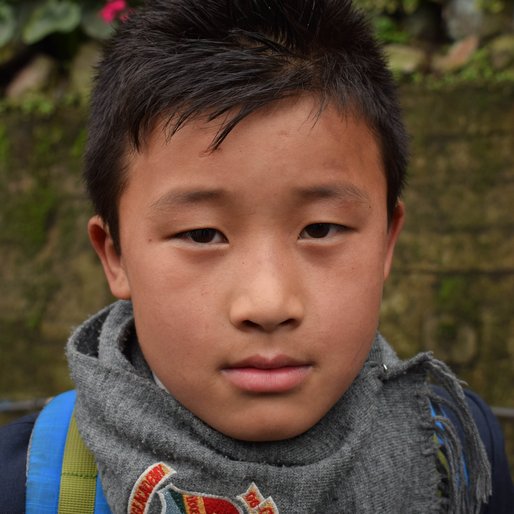 Abhishek Gurung is a Student (Class 6) from Jore Bunglow, Jorebunglow Sukiapokhri, Darjeeling, West Bengal