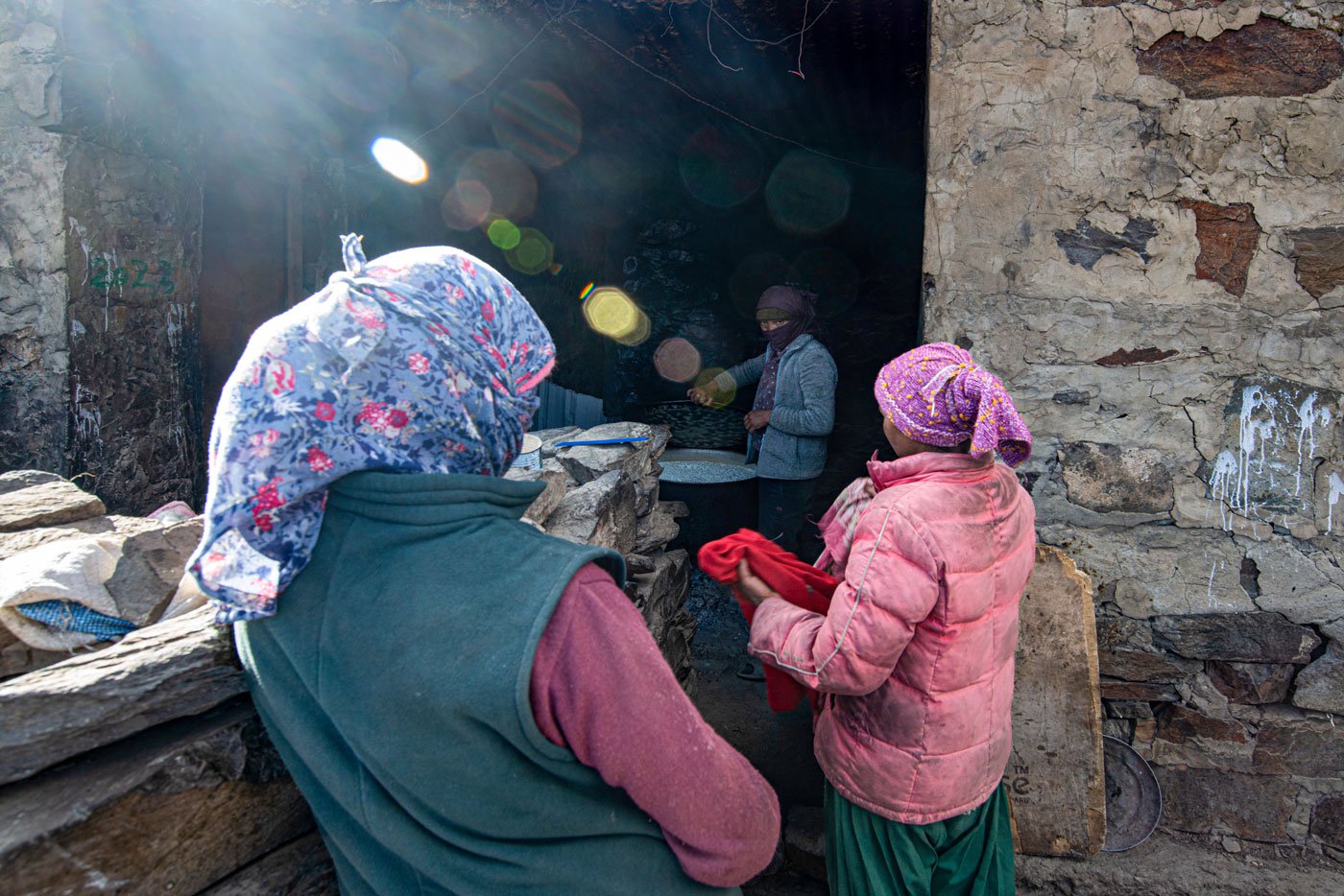 Pastoralists take a short break in the afternoon before they go to milk the yaks and dzomos