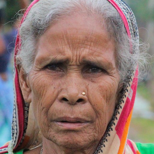 ABIYA KHATUN is a Fishing and sells small items from Bansisuba, Maynaguri, Jalpaiguri, West Bengal