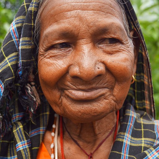 RAIBARI MAJHI is a Marginal farmer from Koyba, Deobhog, Gariaband, Chhattisgarh