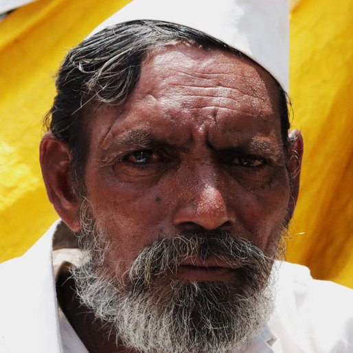 RAMLING CHAVAN is a Migrant worker from Karajkheda, Osmanabad , Osmanabad, Maharashtra