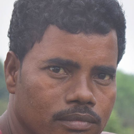 Sujit Kumar is a Rickshaw puller from Purba Gopalnagar, Mandirbazar, South 24 Parganas, West Bengal